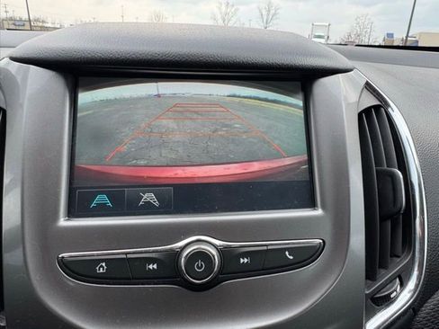 Used 2016 Chevrolet Cruze LT w/ Convenience Package image 10