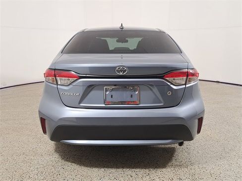 Used 2022 Toyota Corolla L image 6
