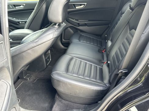 Used 2022 Ford Edge SEL image 20