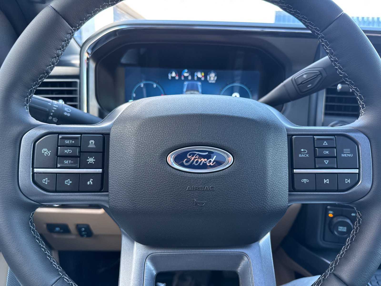 New 2026 Ford F350 Lariat w/ Lariat Ultimate Package AWD/4WD image 27