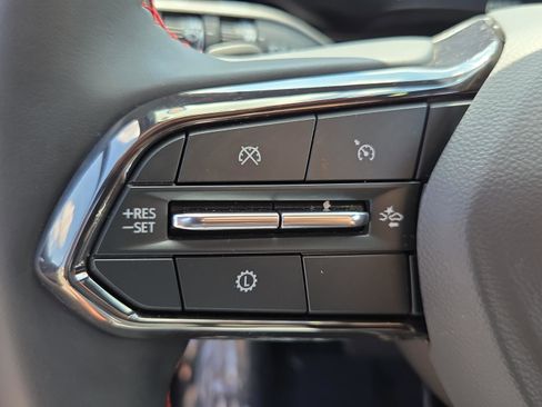 Used 2026 Chevrolet Equinox RS w/ LPO, Floor Liner Package FWD image 24