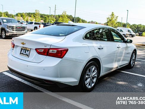 Used 2024 Chevrolet Malibu LT FWD image 5