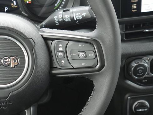 New 2025 Jeep Wrangler Unlimited Sport S 4xe w/ Convenience Group image 20