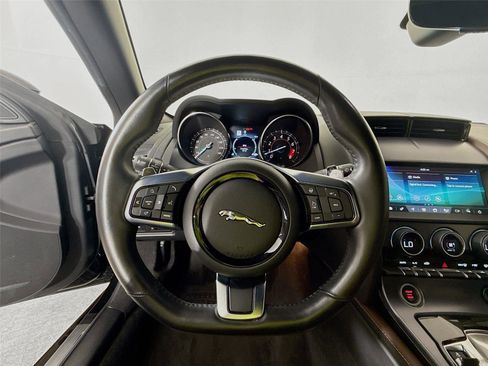 Used 2020 Jaguar F-TYPE Convertible image 9