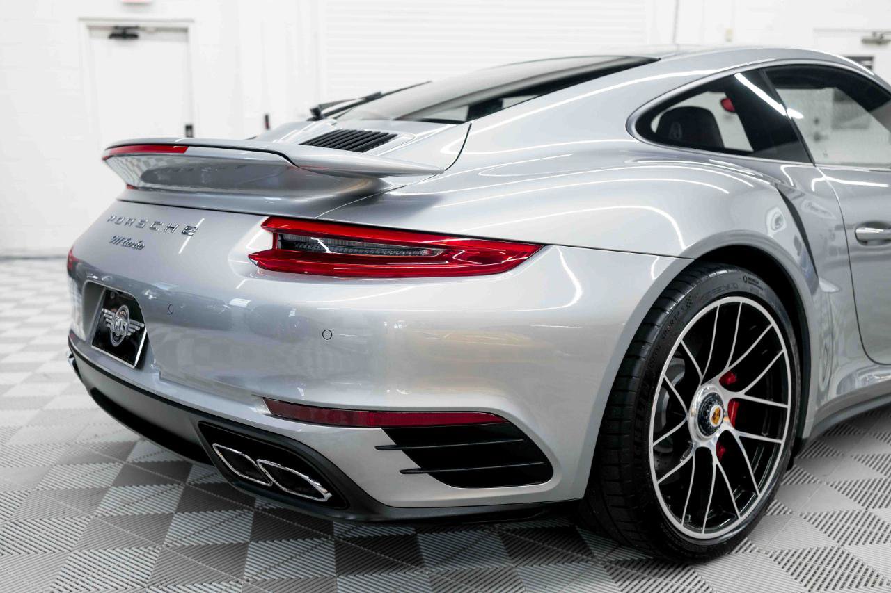 Used 2017 Porsche 911 4 Coupe AWD/4WD image 35