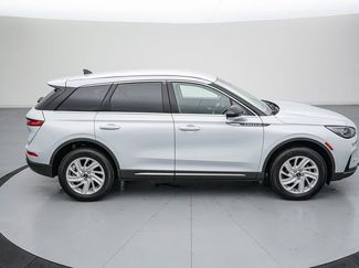 Used 2025 Lincoln Corsair AWD video 3