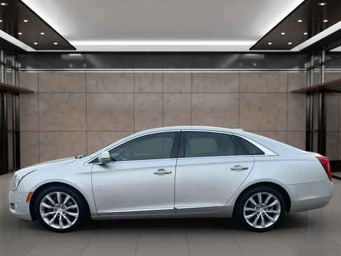 Used 2017 Cadillac XTS Luxury w/ Driver Awareness Package FWD image 3