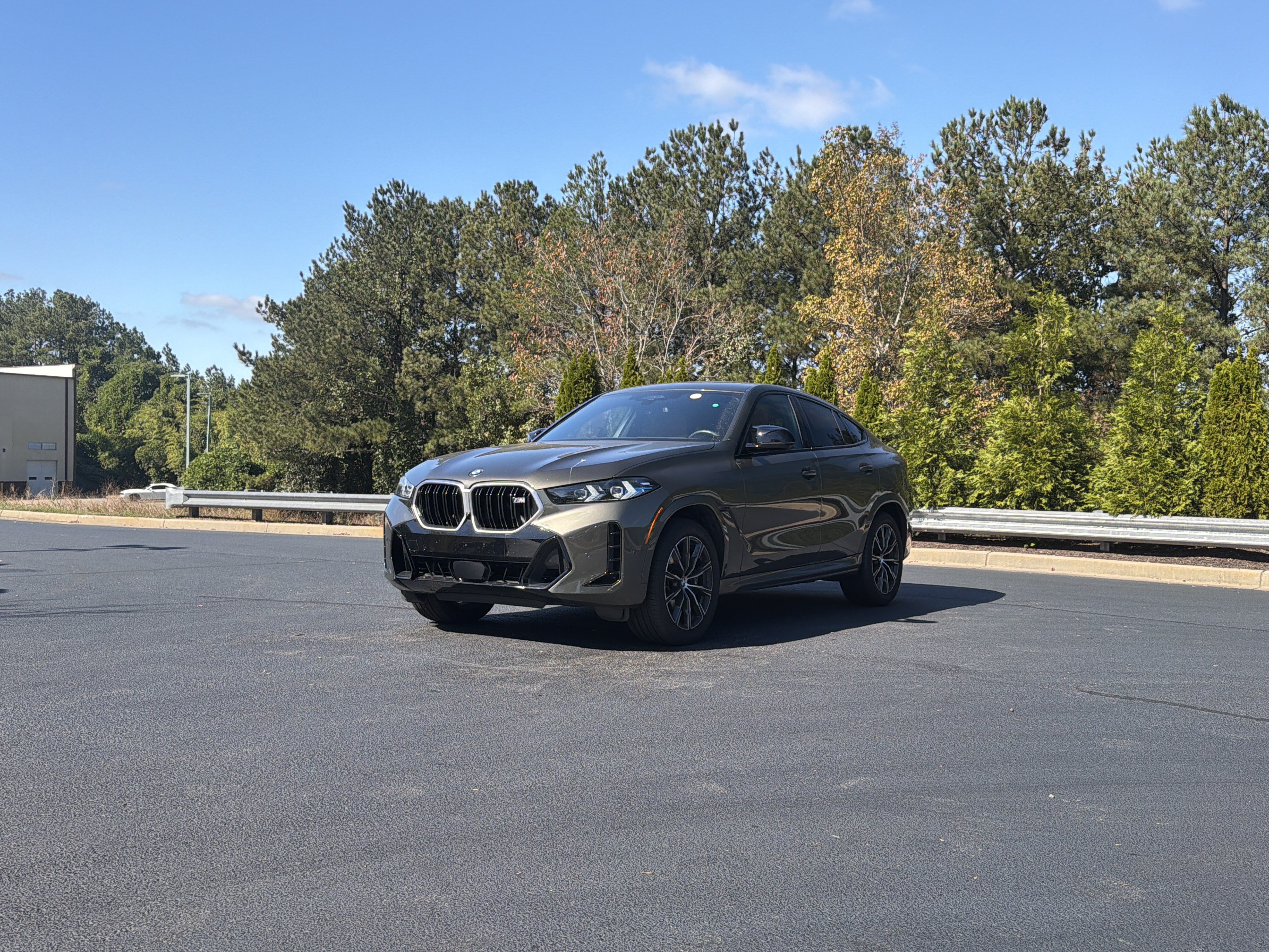 Used 2027 BMW X6 M60i AWD/4WD image 14