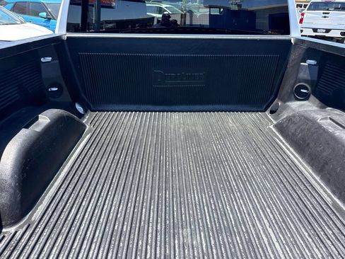 Used 2025 GMC Sierra 1500 SLT AWD/4WD image 10