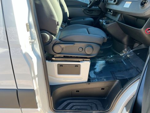 New 2026 Mercedes-Benz Sprinter 2500 image 19