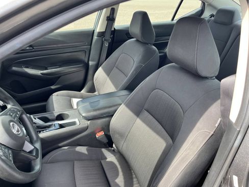 Used 2023 Nissan Altima 2.5 S FWD image 31