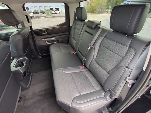 Used 2022 Toyota Tundra SR5 image 14