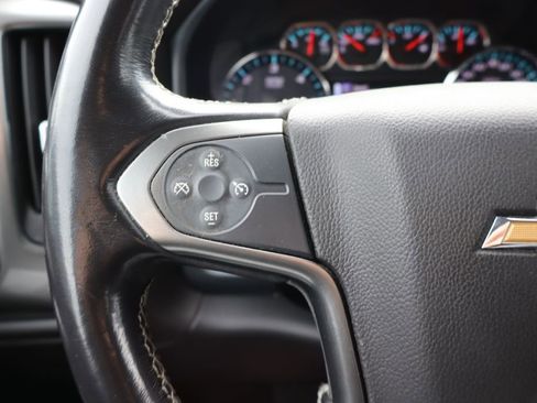 Used 2018 Chevrolet Silverado 1500 LTZ w/ Sport Package AWD/4WD image 7