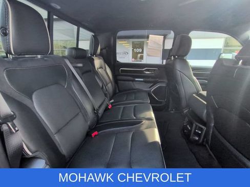 Used 2025 RAM 1500 Laramie AWD/4WD image 27