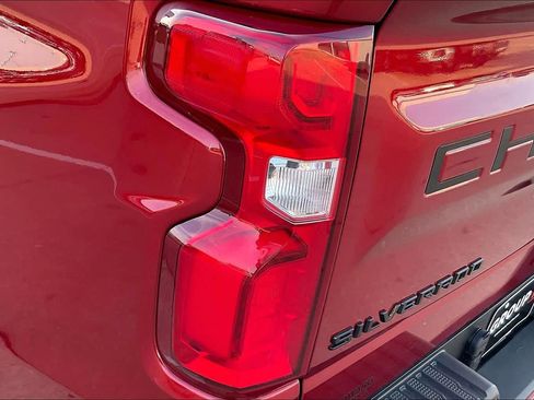 Used 2026 Chevrolet Silverado 1500 RST AWD/4WD image 27