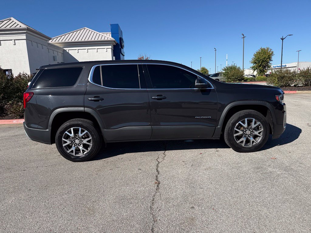 Used 2020 GMC Acadia SLE w/ LPO, Floor Liner Package FWD image 8