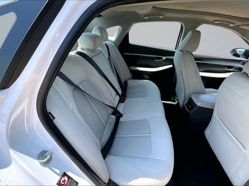 Used 2022 Hyundai Sonata SEL w/ Convenience Package FWD image 24