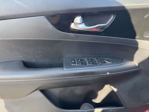 Used 2019 Kia Forte EX w/ EX Launch Edition image 15