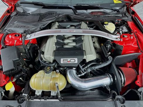 Used 2016 Ford Mustang GT Premium image 28