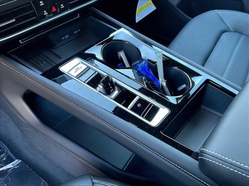 New 2026 Volkswagen Atlas SEL image 14