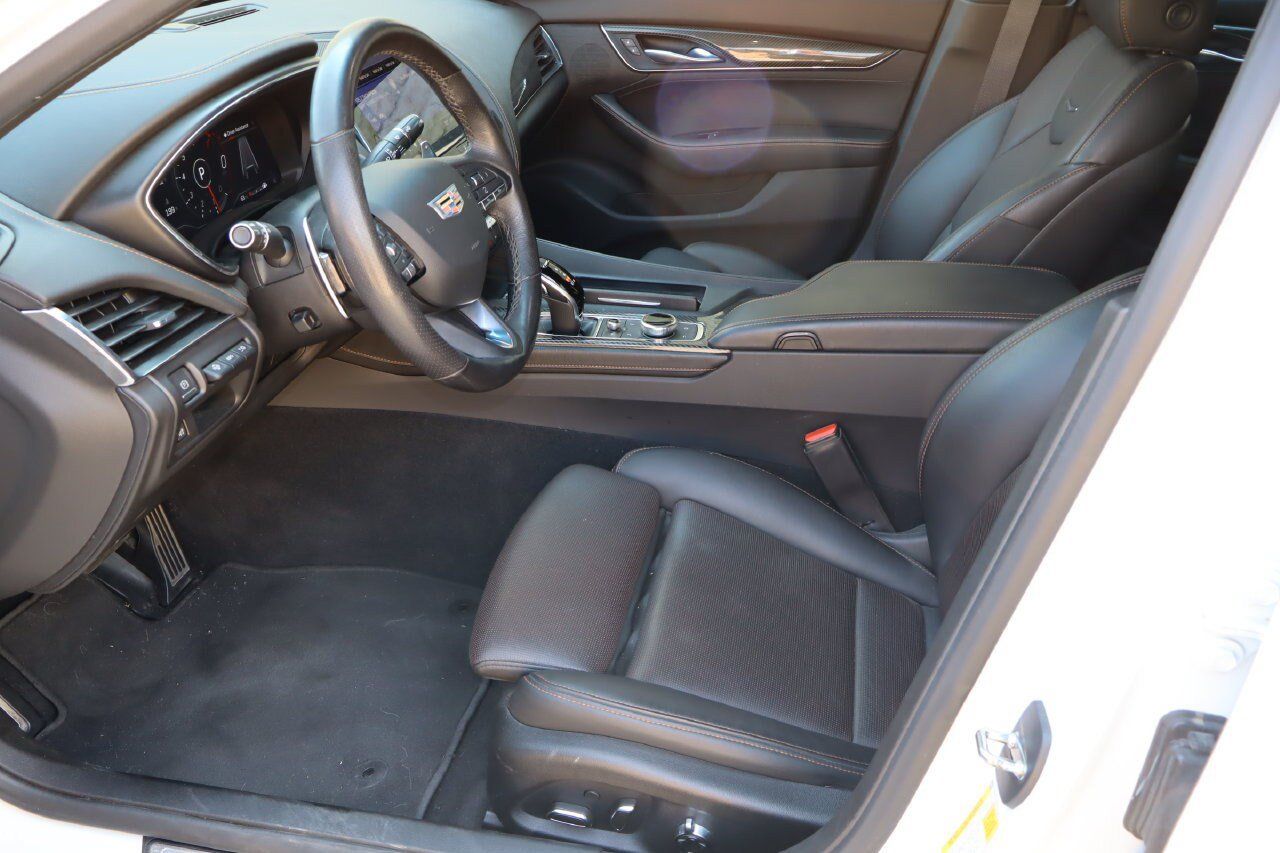 Used 2022 Cadillac CT5 Sport w/ Climate Package RWD image 16