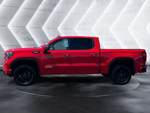 Used 2023 GMC Sierra 1500 Elevation AWD/4WD image 2