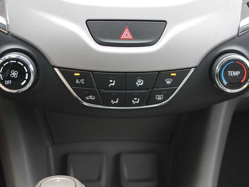 Used 2017 Chevrolet Cruze LS image 13