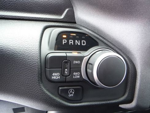 Used 2025 RAM 1500 Tradesman w/ Night Edition AWD/4WD image 27