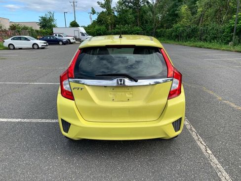 Used 2017 Honda Fit EX-L image 4