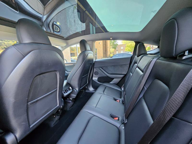 Used 2024 Tesla Model Y 2WD image 61