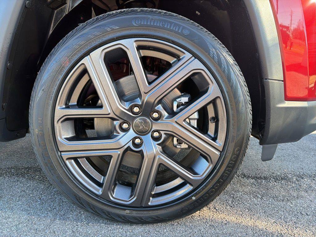 New 2026 Jeep Compass Latitude AWD/4WD image 11