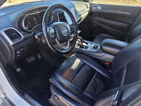 Used 2022 Jeep Grand Cherokee Limited image 26