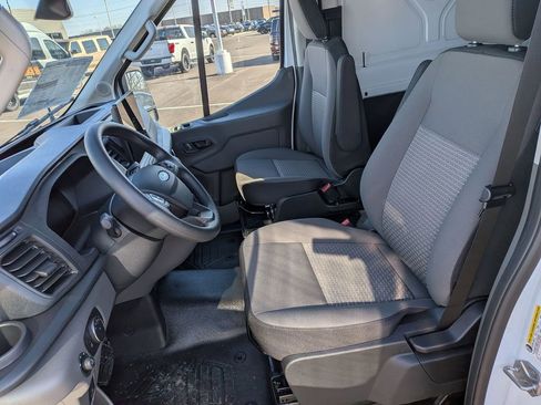 New 2026 Ford Transit 250 148 Medium Roof image 10