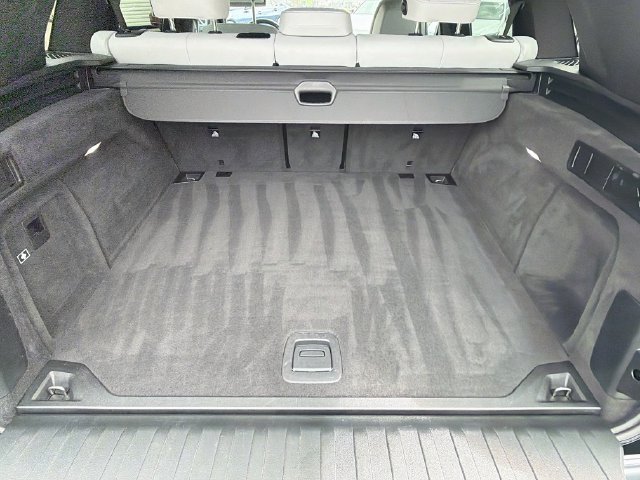 Used 2025 BMW X5 xDrive40i AWD/4WD image 12