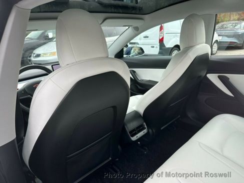 Used 2018 Tesla Model 3 Long Range image 23