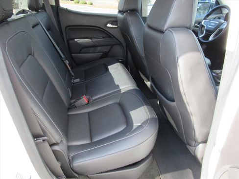 Used 2015 GMC Canyon SLT image 28