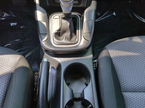 Used 2025 Kia Soul LX FWD image 13