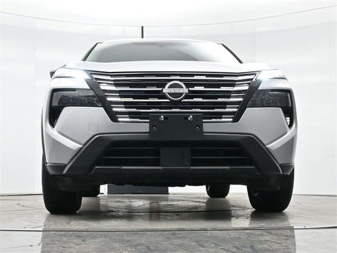 Used 2024 Nissan Rogue S image 24