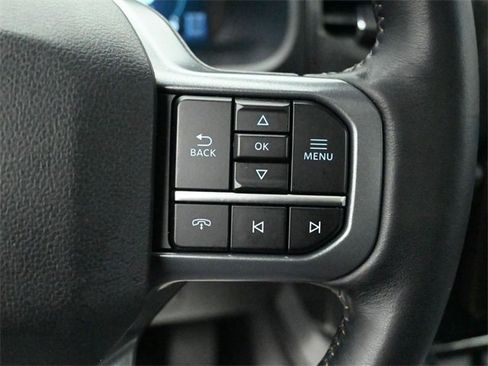 Used 2024 Ford F150 Lightning Lariat image 14