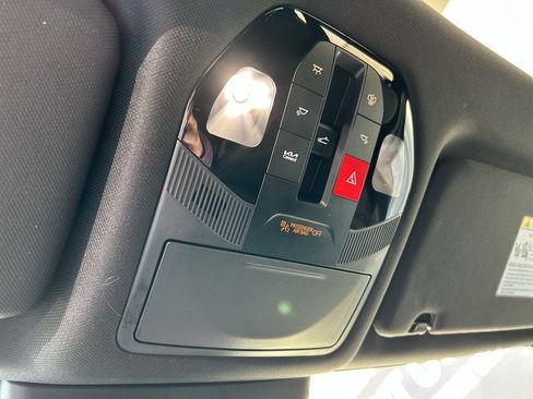 New 2027 Kia Telluride S image 30