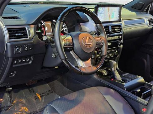 Used 2023 Lexus GX 460 Premium AWD/4WD image 9