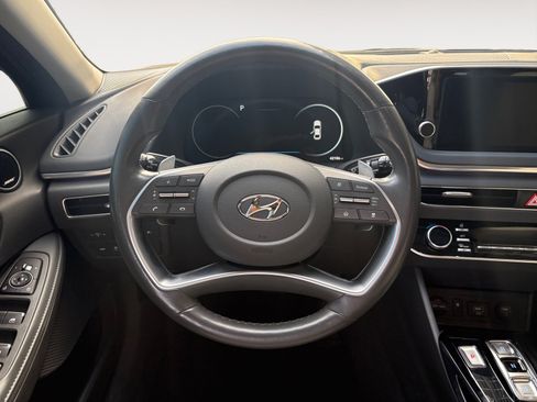 Used 2022 Hyundai Sonata Limited FWD image 14