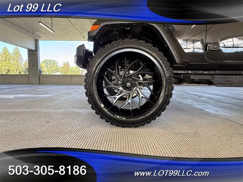 Used 2022 Jeep Gladiator Sport AWD/4WD image 22