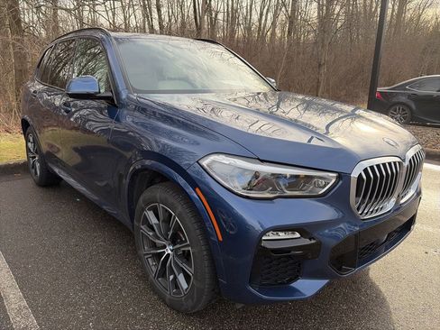 Used 2021 BMW X5 xDrive45e w/ M Sport Package image 3