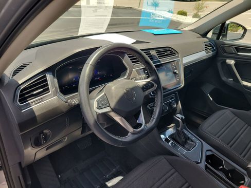 Used 2024 Volkswagen Tiguan S image 20