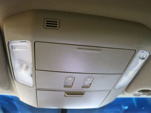 Used 2013 Toyota Sequoia Platinum RWD image 47