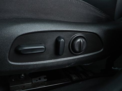 Used 2023 Chevrolet Malibu LT FWD image 20