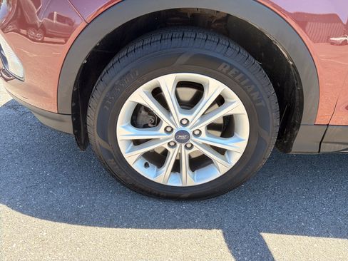 Used 2018 Ford Escape SE AWD/4WD image 11