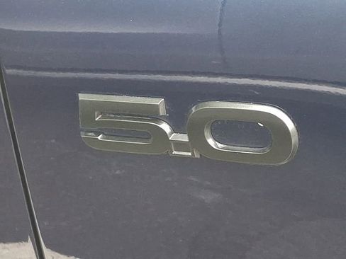 Used 2019 Ford Mustang GT Premium w/ Equipment Group 401A RWD image 5