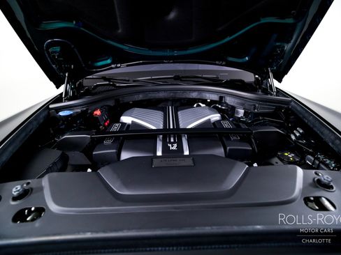 Used 2023 Rolls-Royce Cullinan image 33